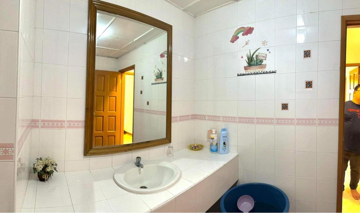 Apartment Marina Court C04 Kota Kinabalu